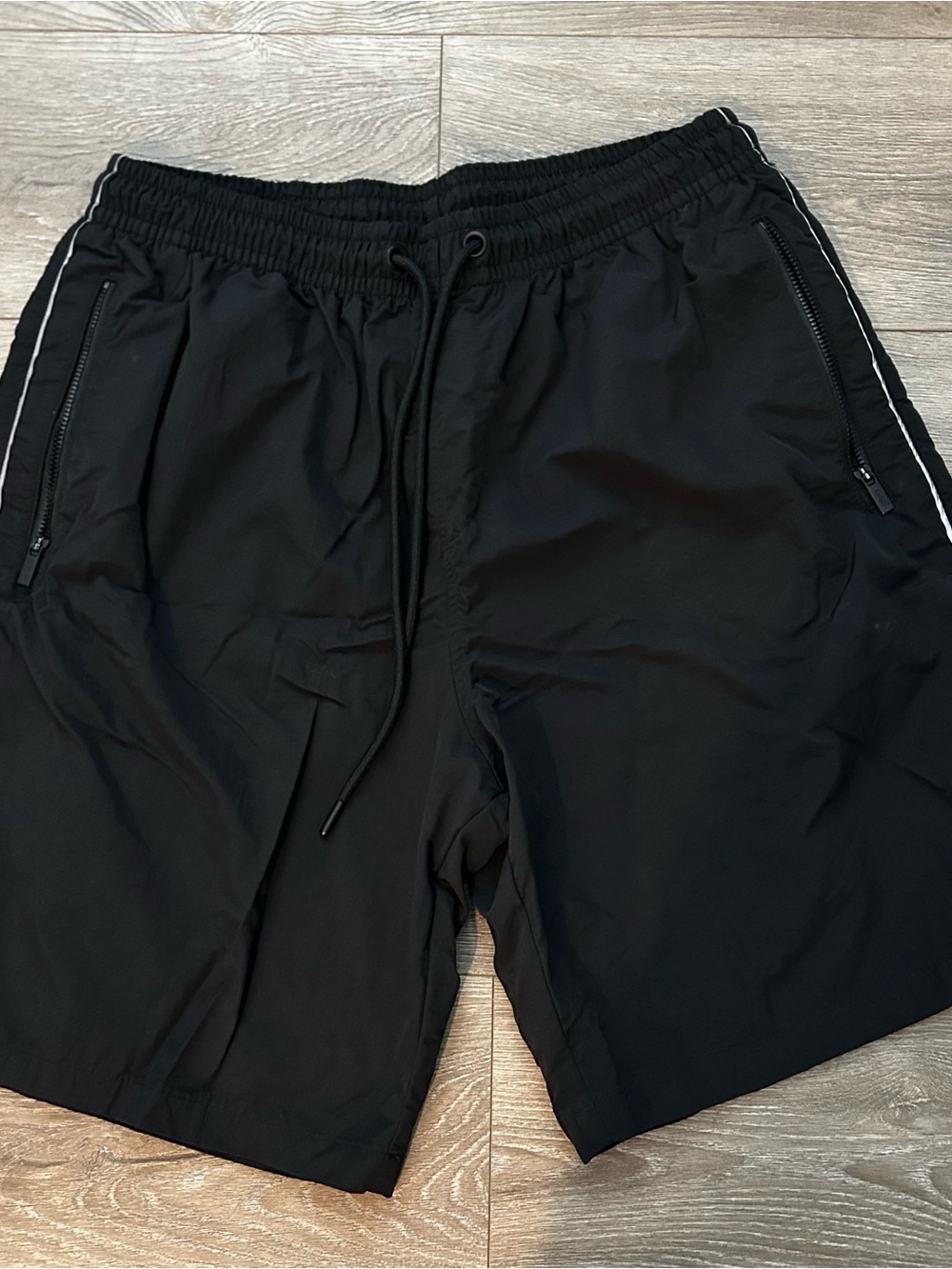 Men's Black Performance Athletic Shorts with Zipper Pockets